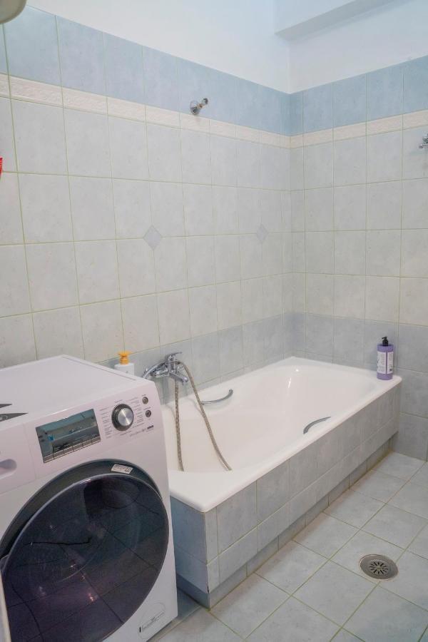 Secret Garden 76 Sq.M. Apartment Close To City Center Ioannina Exterior foto